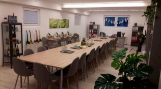 Hauptbild Vielseitige Gewerbefläche im Souterrain - Ideal als Büro, Atelier, Studio, Schulungs- oder Mehrzweckraum